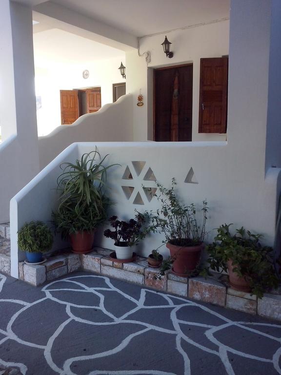 Athena'S Houses Skyros Exterior foto